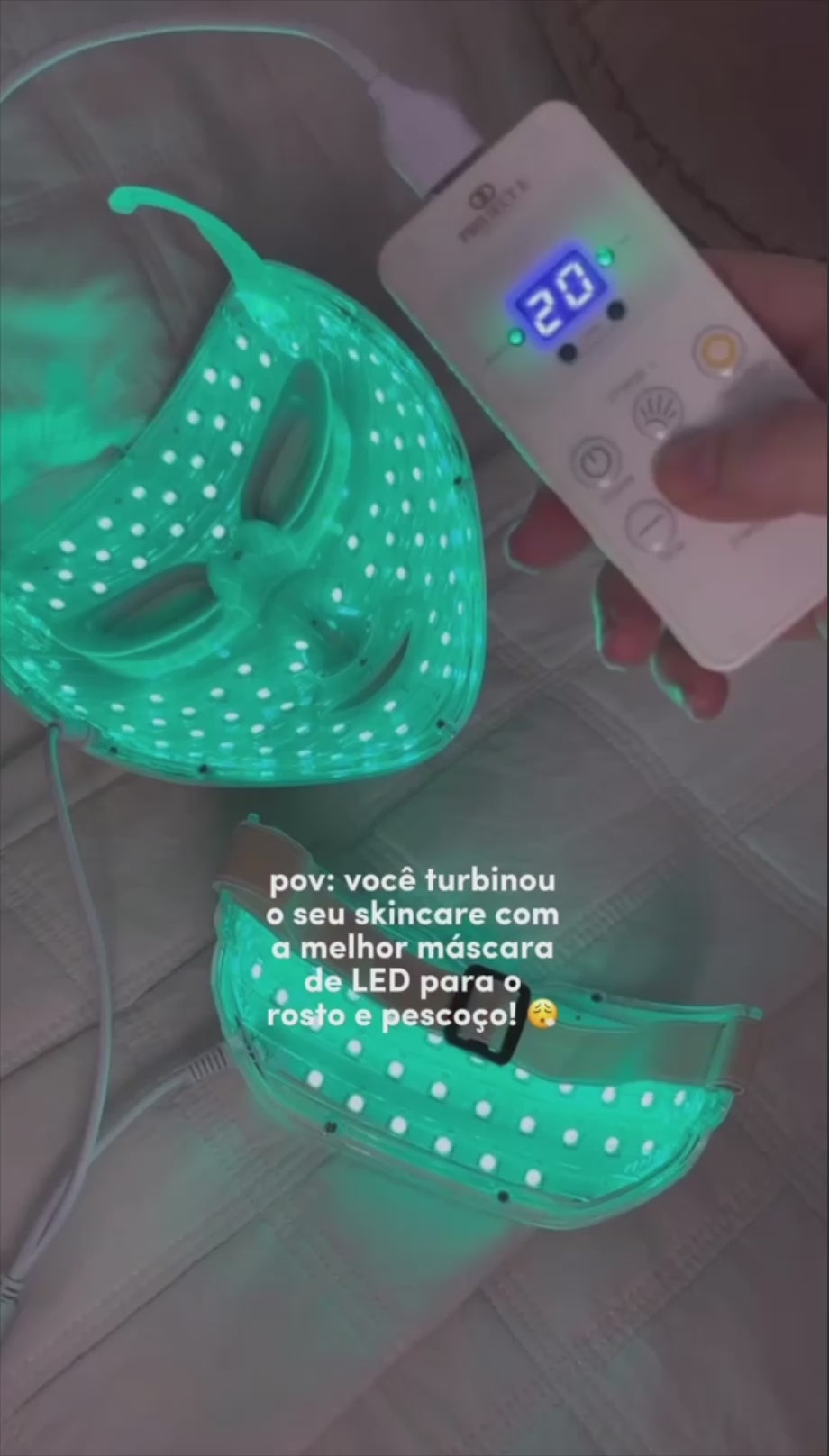 LIGHT AURA PLUS - Face & Neck Mask video